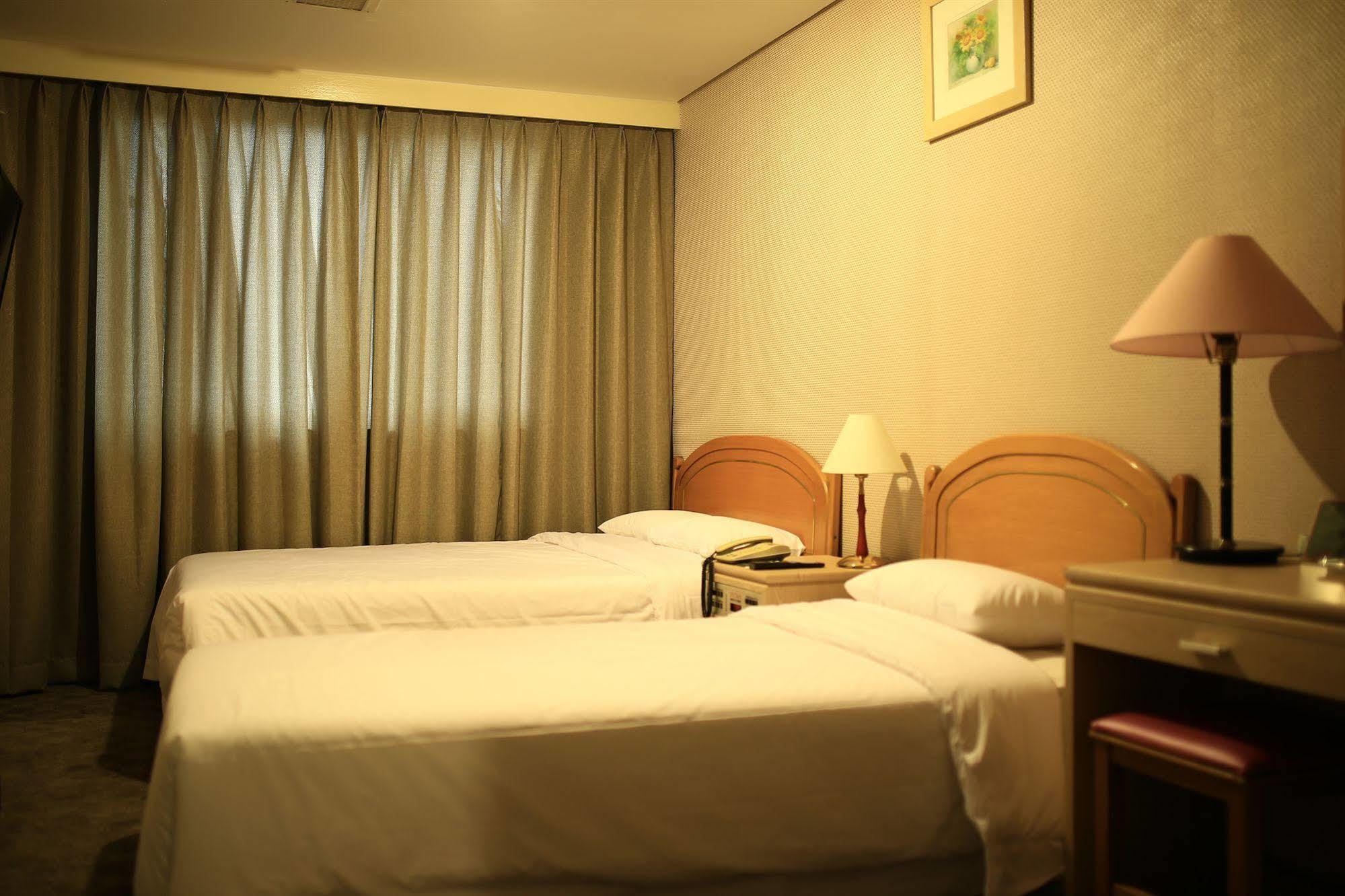 Brown Hotel Séoul Extérieur photo